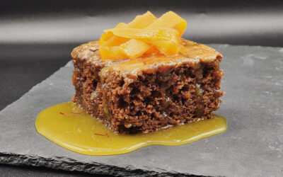 Gâteau au sucre safrané et aux carottes